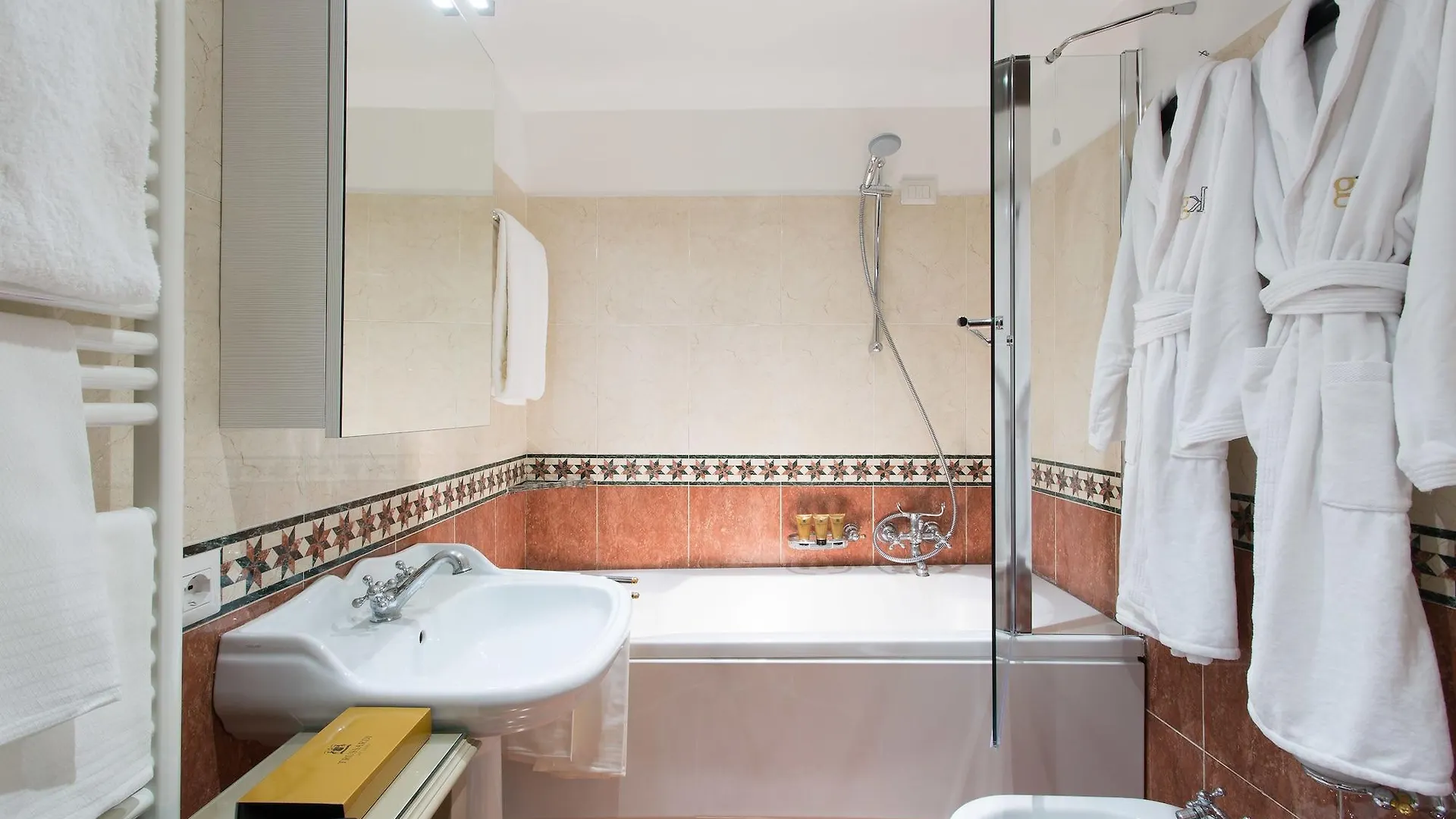 Gkk Exclusive Private Suite Venezia 3*, Veneza
