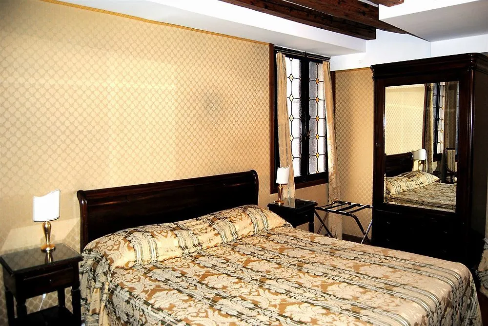 Gkk Exclusive Private Suite Venezia 3*, Veneza Itália